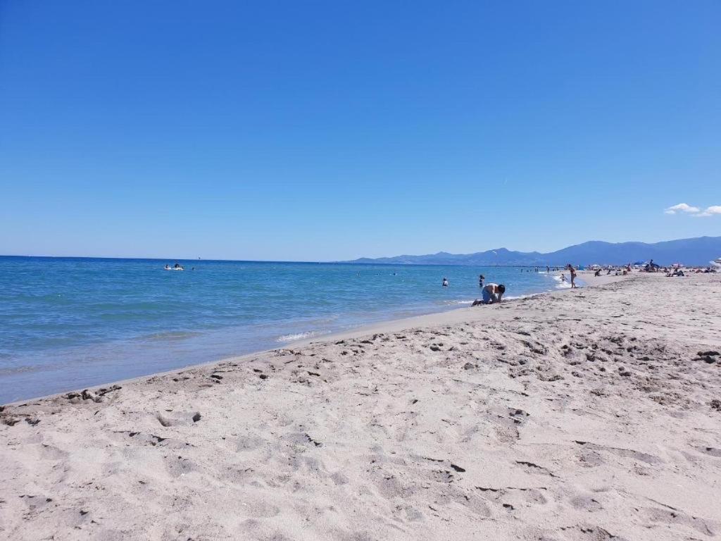 Canet-Plage Houstal Residence Buitenkant foto